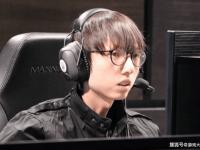 乐鱼体育 官方平台-关于赔不了一点，MLXG谈官司败诉：2500W怎么还？RNG要不把我卖了吧！的信息