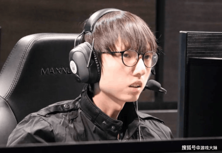关于赔不了一点，MLXG谈官司败诉：2500W怎么还？RNG要不把我卖了吧！的信息