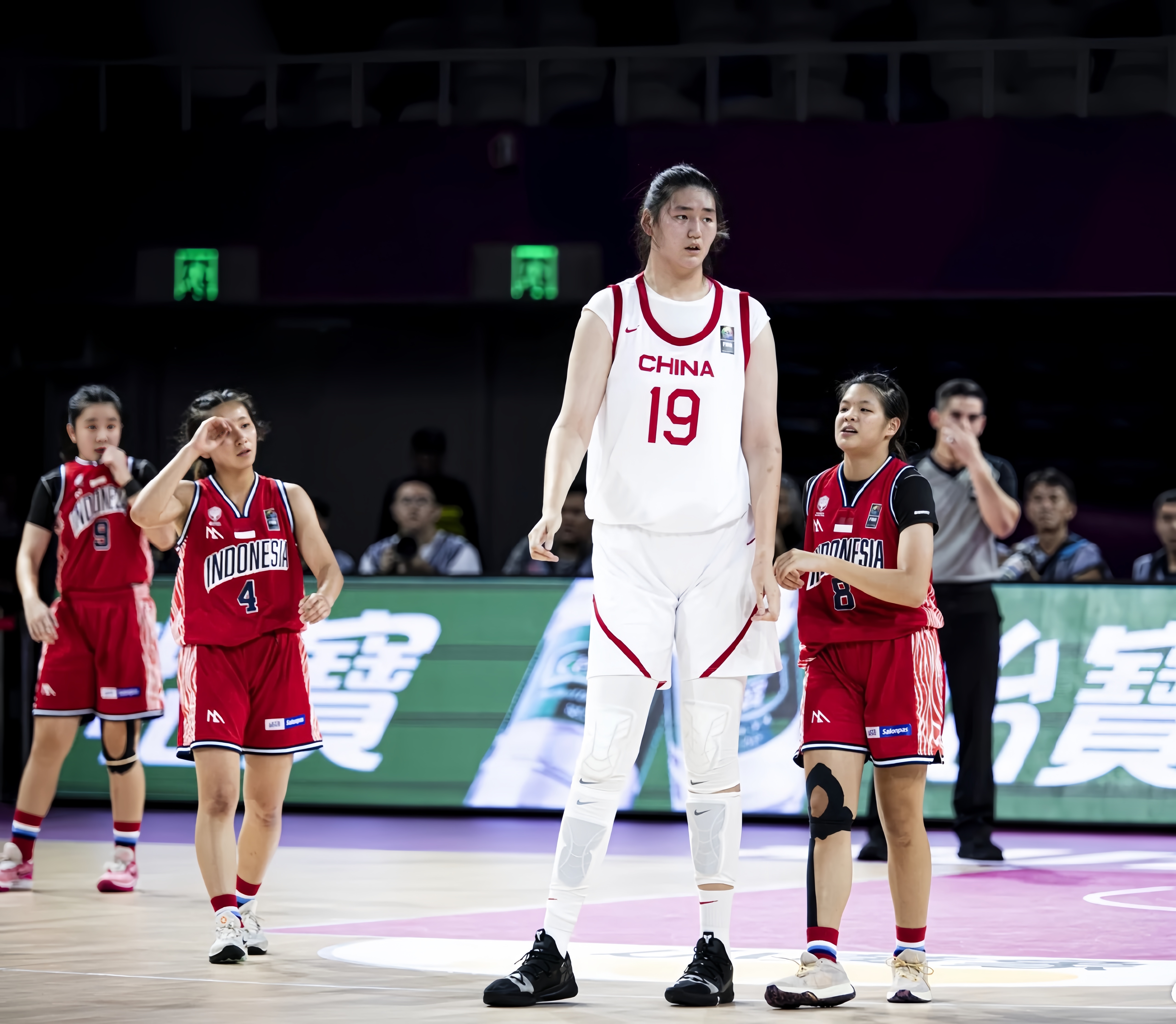 亚洲杯-张子宇11分钟13分中国女篮狂胜印尼51分