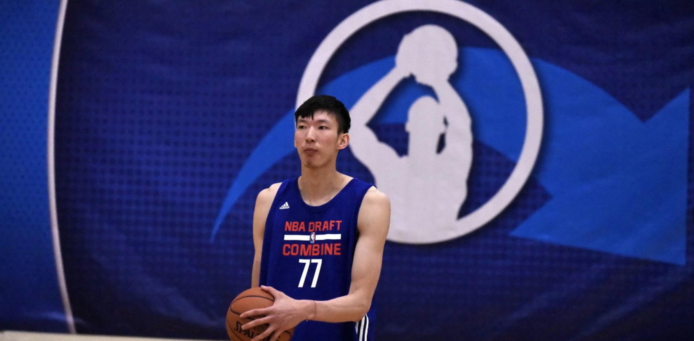 杨瀚森父母启程前往美国陪儿子参加NBA选秀大会的简单介绍