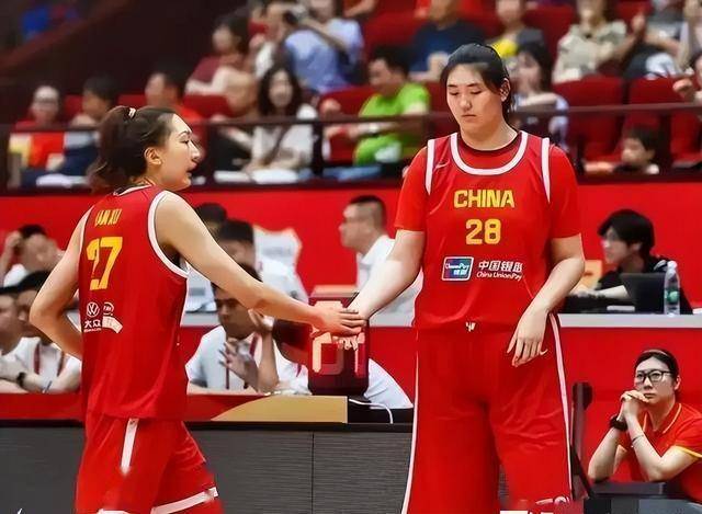 中国女篮官宣亚洲杯名单:韩旭张子宇领衔